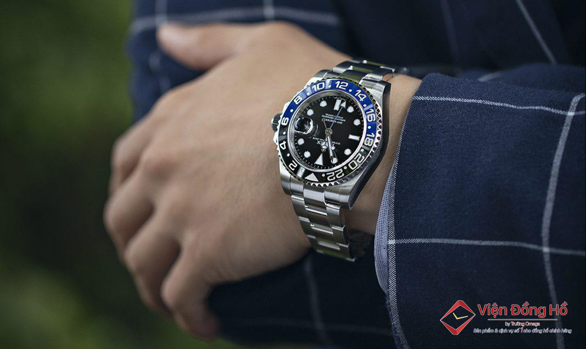 Ban đầu Rolex GMT-Master II được chế tạo cho các phi công hay những người có sở thích đi du lịch